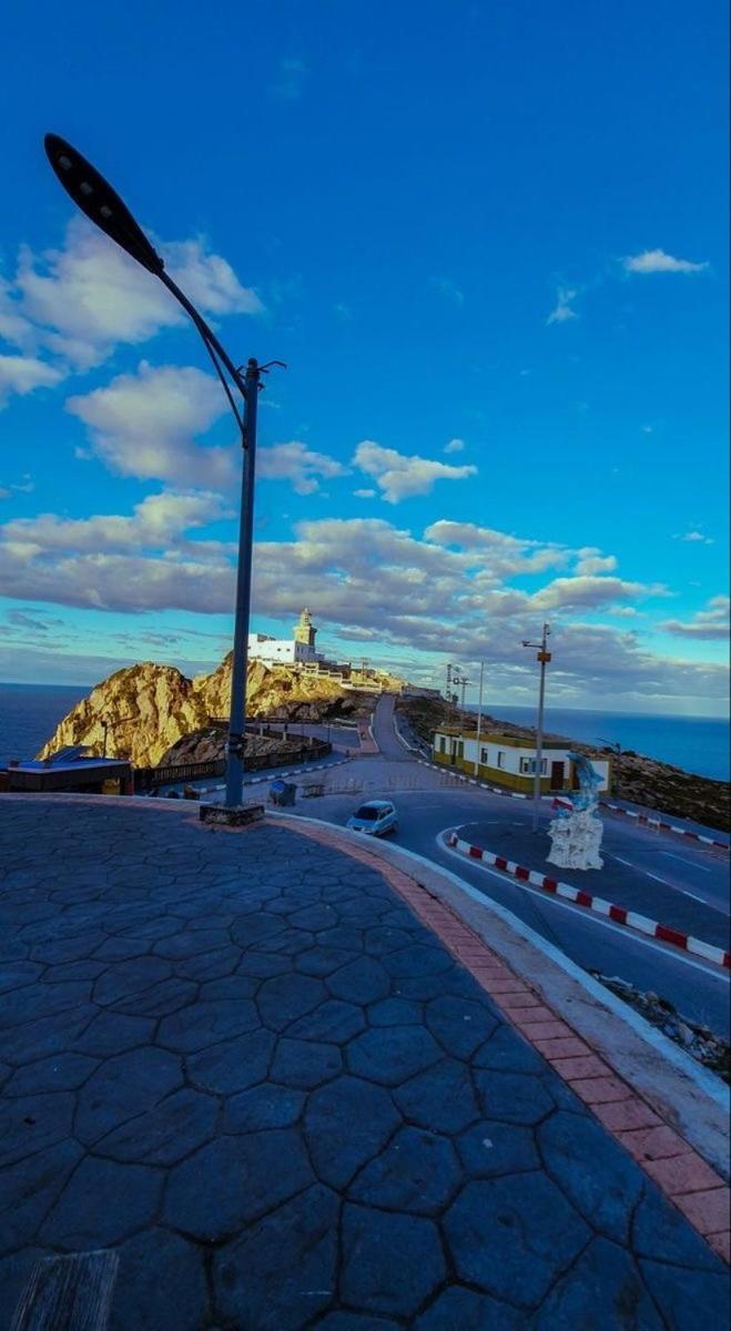 Ferienwohnung Duplex T3 Bien Situe Annaba Exterior foto